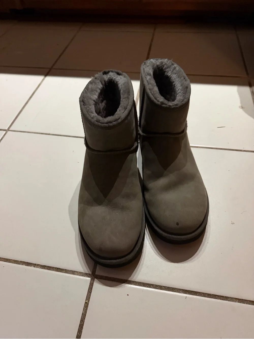 UGG Short Shearling-Collar Boots in Gray